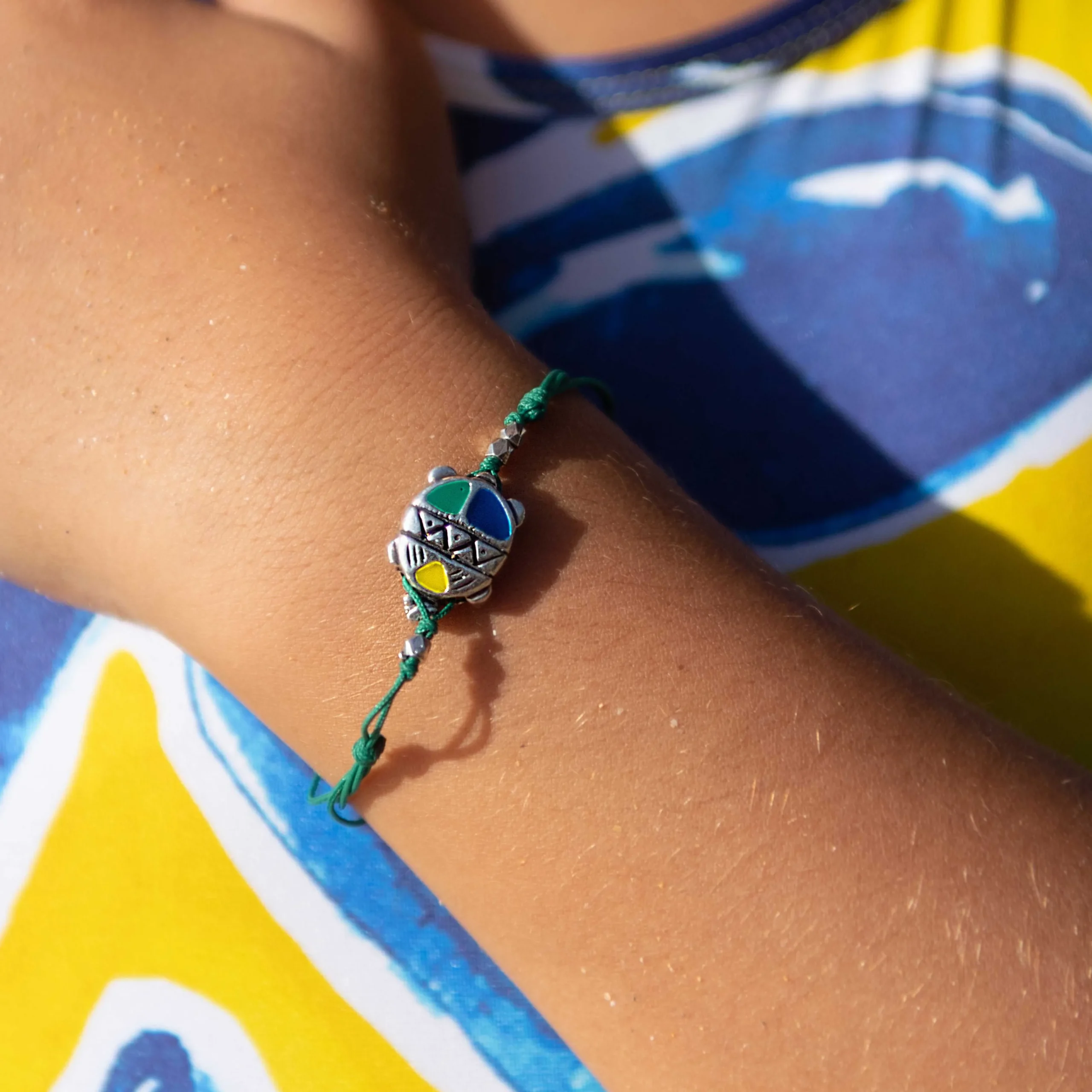 Vilebrequin Kids String Enameled Turtle Bracelet - X Gas Bijoux*Girls Jewelry