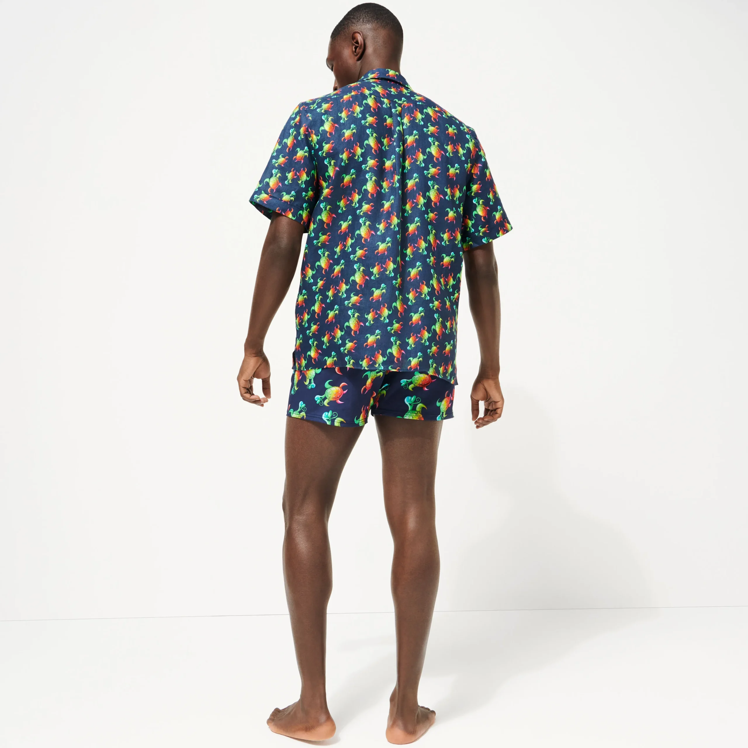 Vilebrequin Men Bowling Shirt Linen Tortues Rainbow Multicolor - X Kenny Scharf*Men Shirts