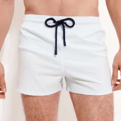 Vilebrequin Men Swim Trunks Short And Fitted Stretch Solid*Men The Short